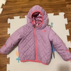 North face bay puffer jacket. 12-18 months
